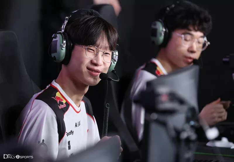 LCK CL Playoff Race Heats Up as Nongshim Secures Spot, T1 Hosts Home Event