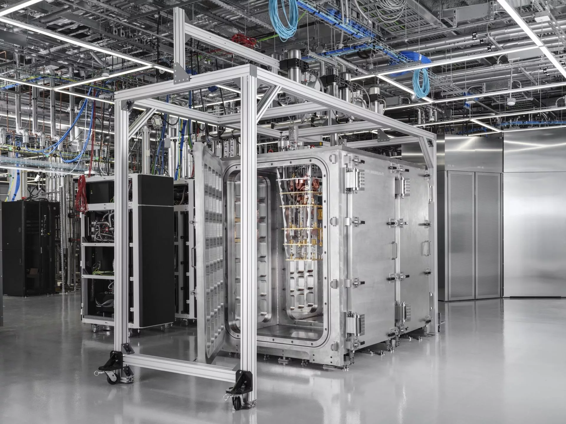 IBM Unveils Modular Aluminum Cryostats to Cool Quantum Chips to 15 mK