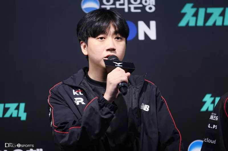KT Rolster's Score: 'This is the most important loser bracket game of the year'