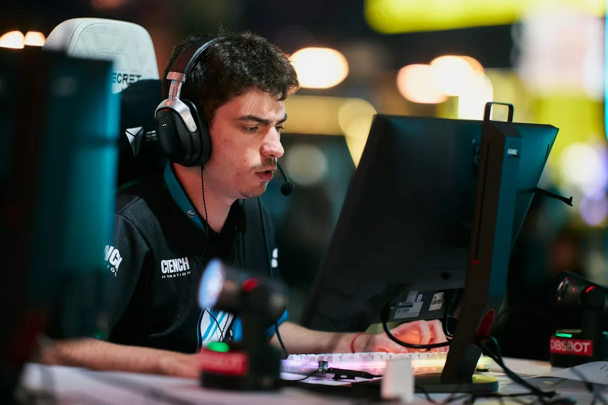 Luminosity defeat SAW 2-1 to reach Roman Imperium Cup VIII upper final