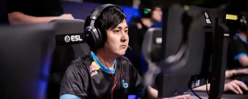 HObbit Returns to PARIVISION Permanently