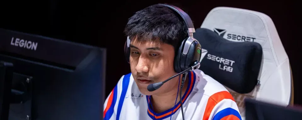 Team Liquid Sign Wisper