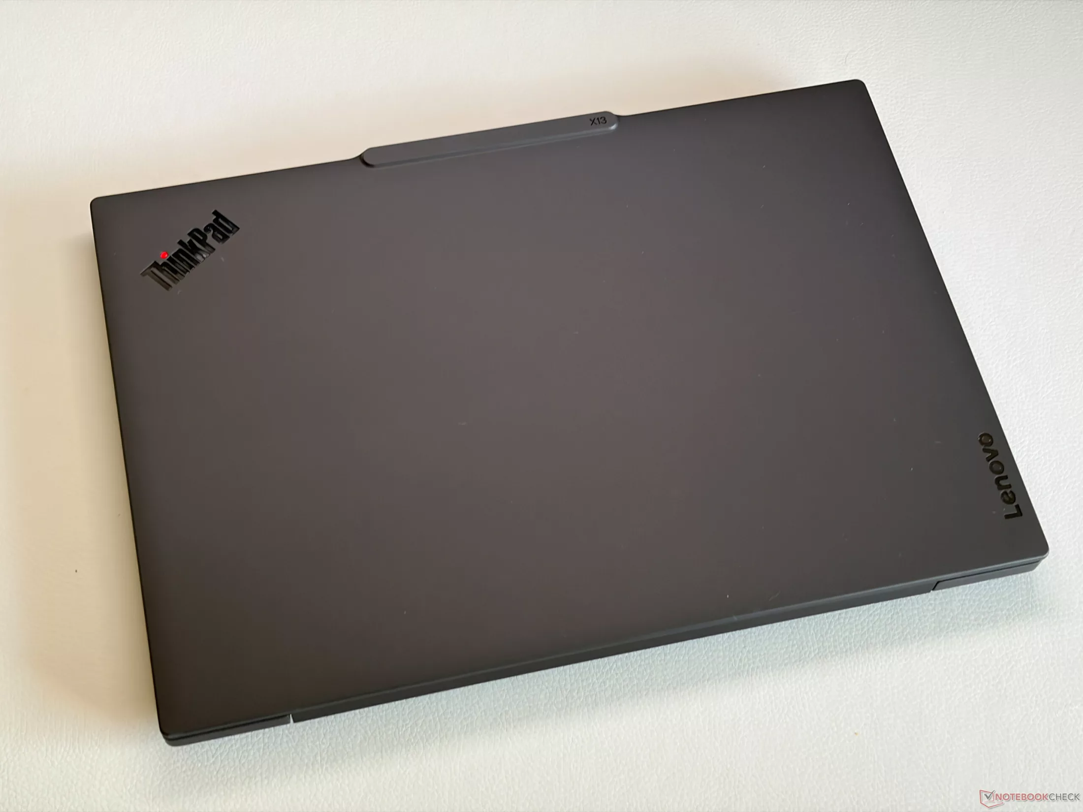 csm_thinkpad_x13_gen7_amd_case_03_c0570442a9