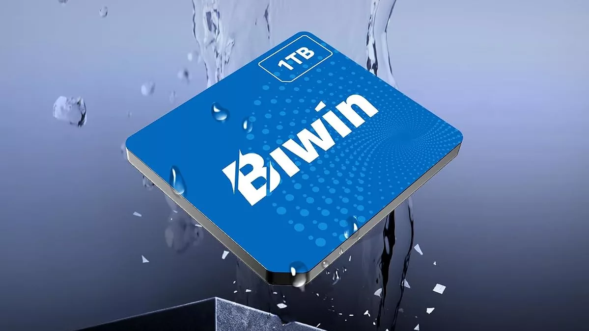 BiWin CL 100 Mini: A Tiny SSD for Portable Gaming