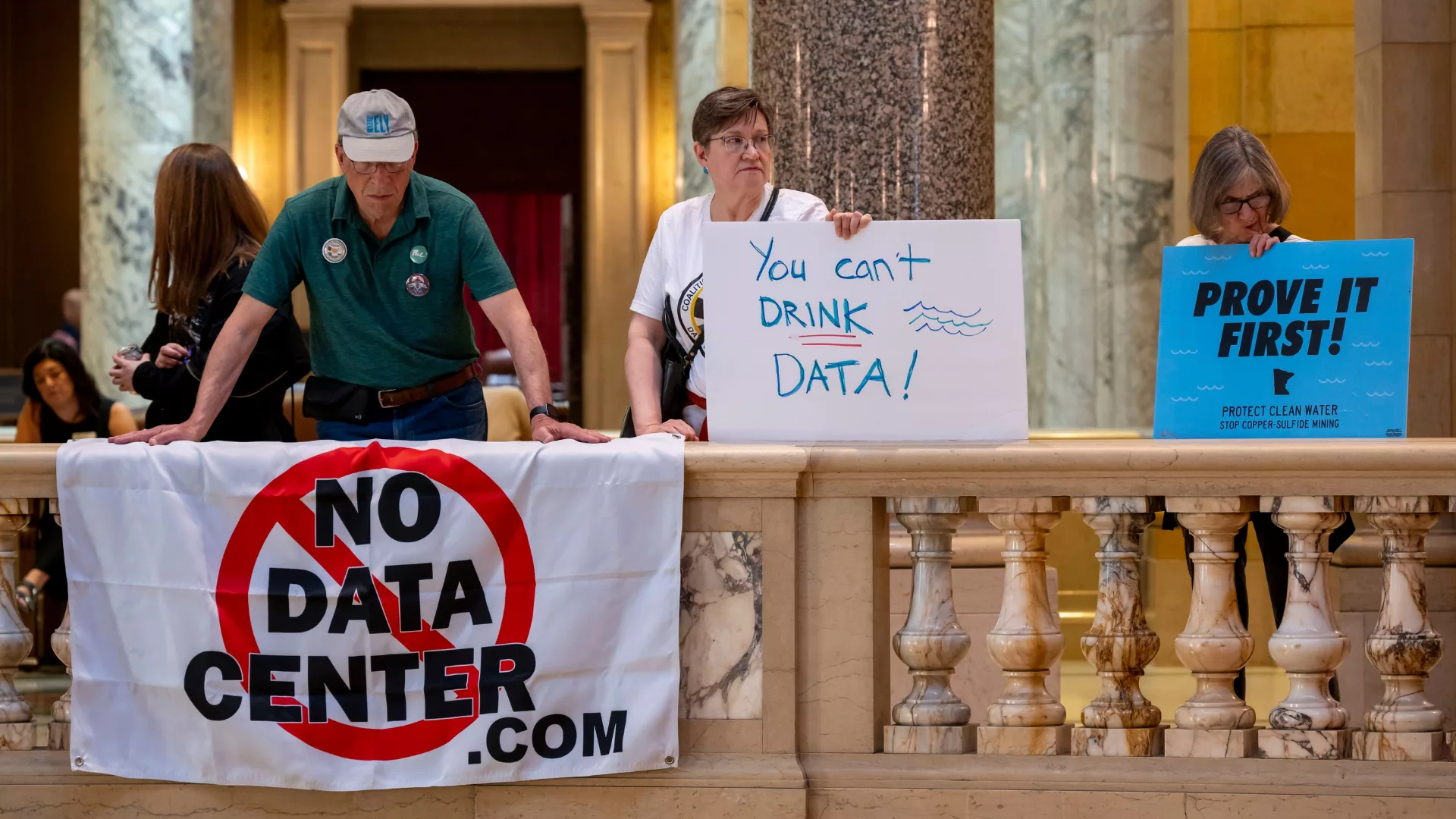 Senate Probe Accuses Big Tech of Misleading Public on AI Data Centers