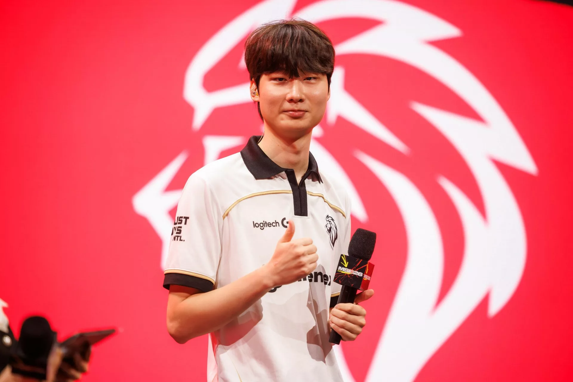 Saint Dreams of Swapping Jerseys with Faker: 'I Want to Face LCK Mids and Absorb Their Strengths'