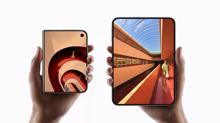 iPhone Duo Passes 32,000 Folds, But Its Display Raises Questions