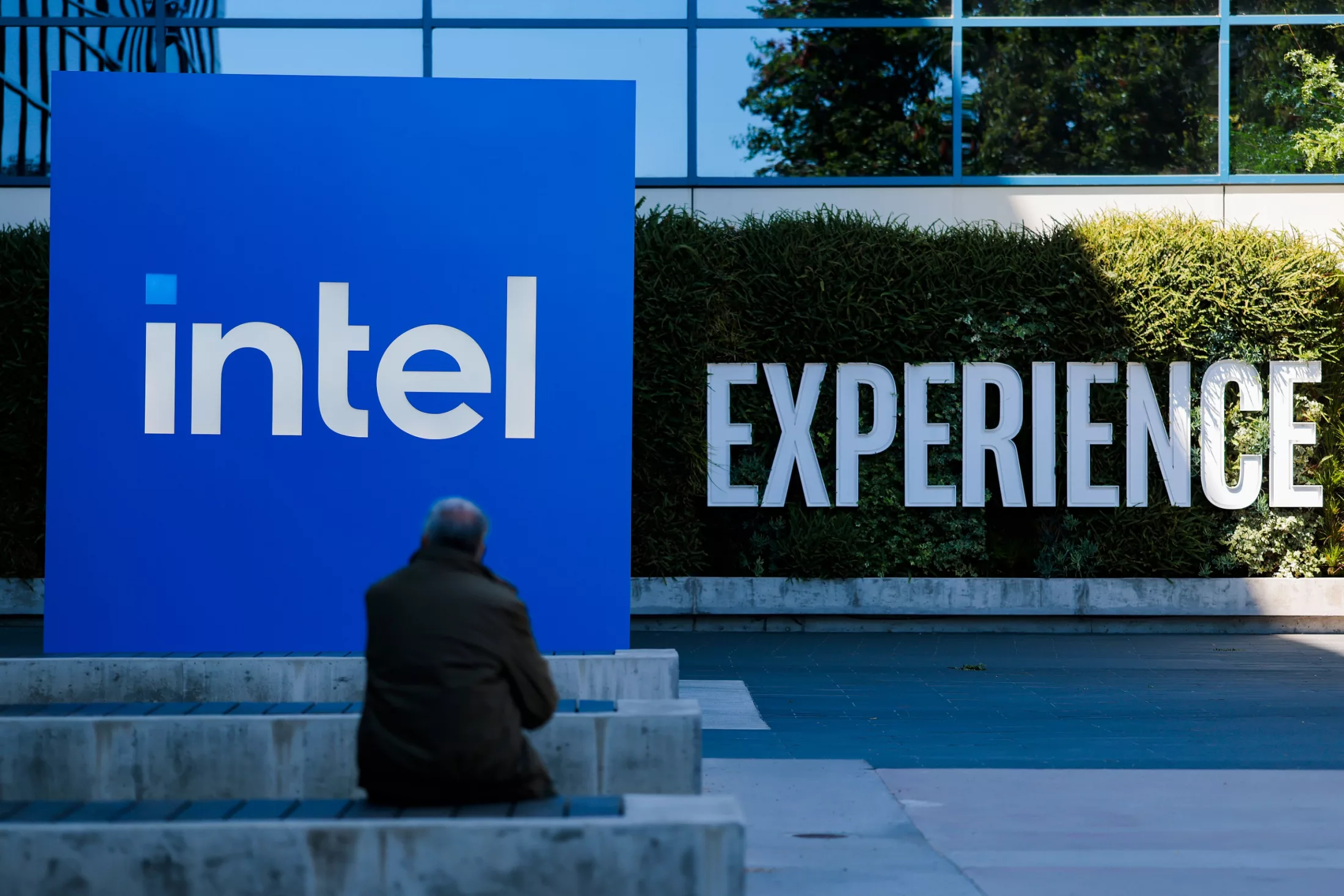 Intel confirms Nova Lake will use 18A-P node; Panther Lake capacity redirected to Granite Rapids